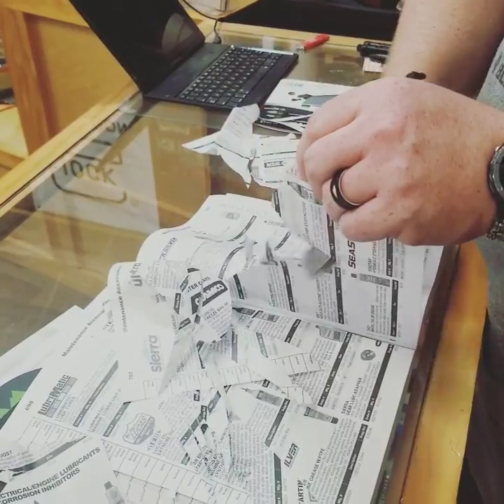 Kizer Mini Sheepdog cutting Paper