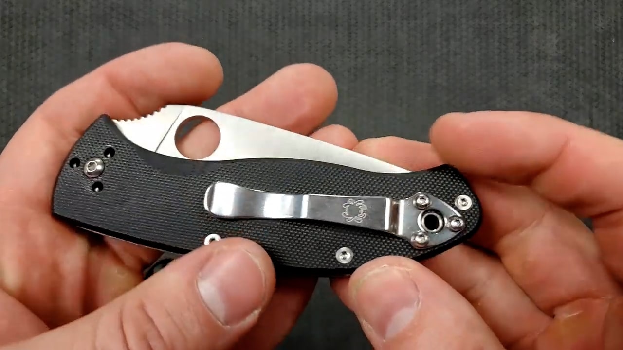 Pocket Clip of Spyderco Tenacious