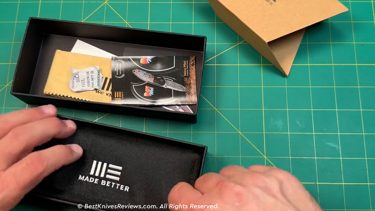 Unboxing and First Impressions of WE Knives Equivik